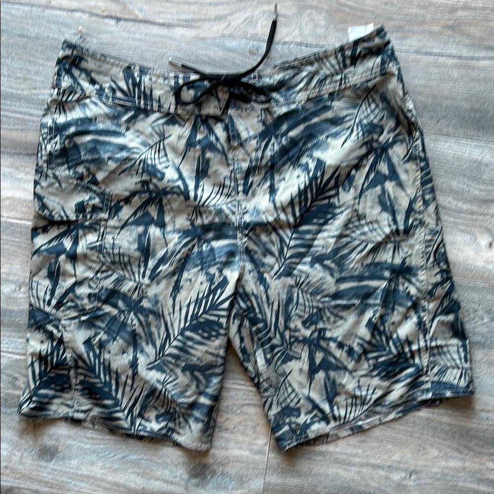 Volcom Black and Tan Board Shorts Swimwear 34